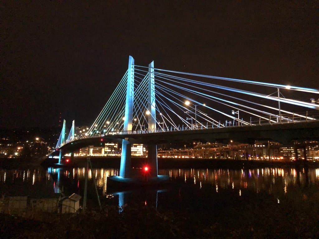 Tilikum Crossing