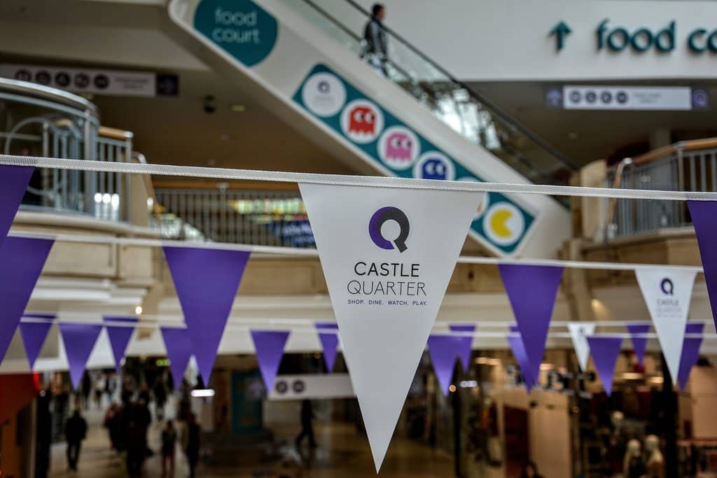 Independent Shops & Cafes