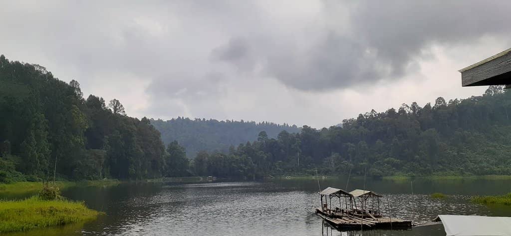 Situ Gunung Suspension Bridge