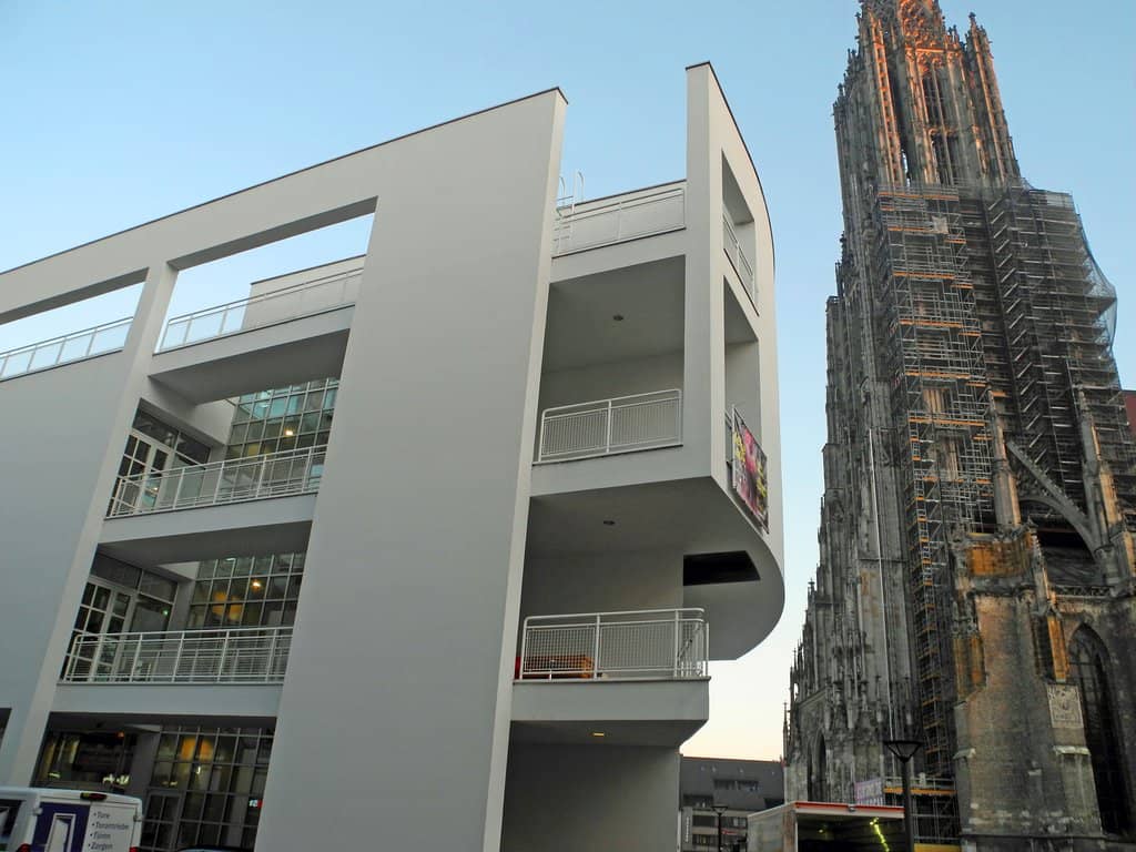 Architectural Contrast