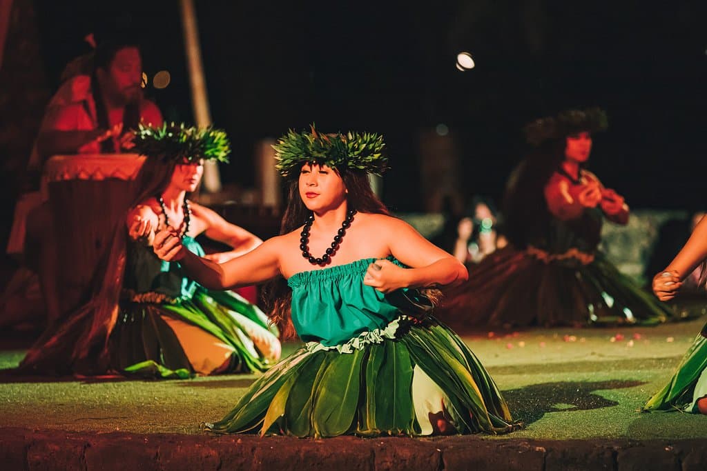 Hula Dancers!