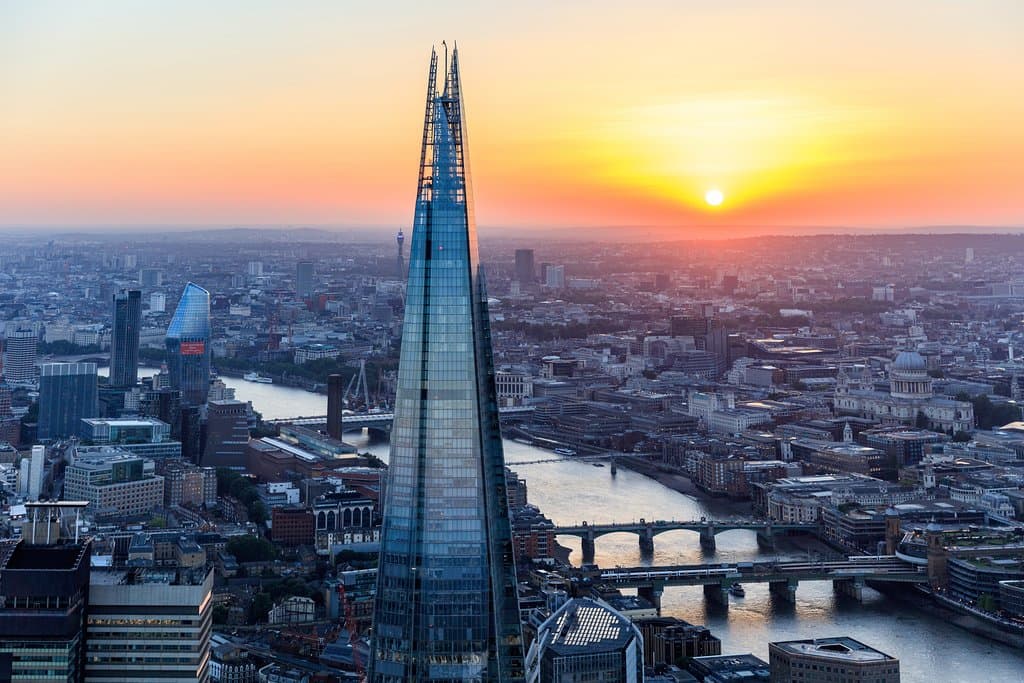 Ask our lovely guest ambassadors who will help you spot all the famous landscapes.