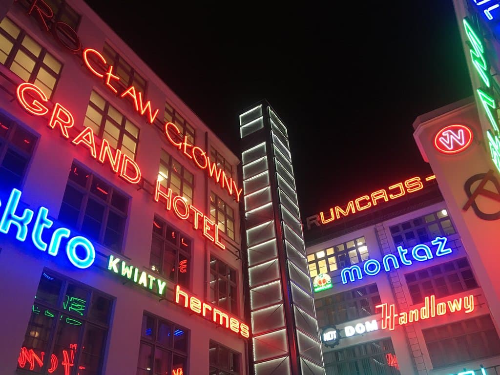 Neon Side Gallery