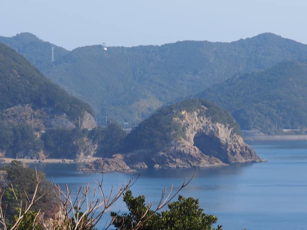 Well-Constructed Stone Walls