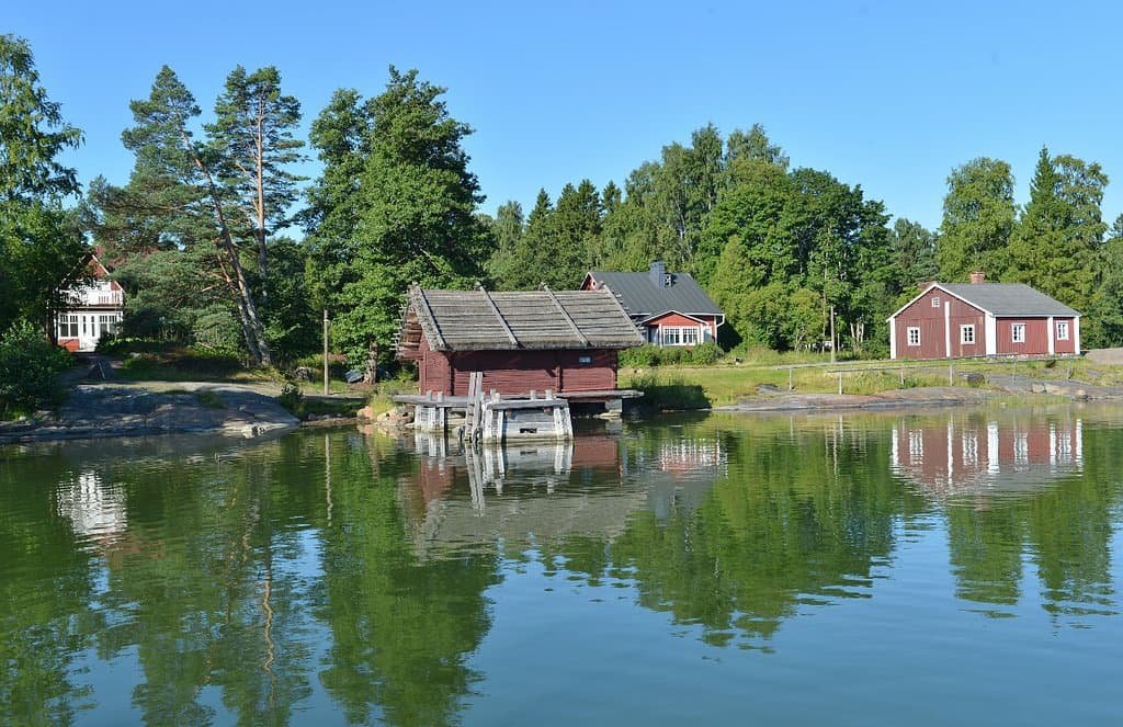 The Pentala Archipelago Museum is located on an old fisherman’s estate on Pentala Island in Espoonlahti Bay.