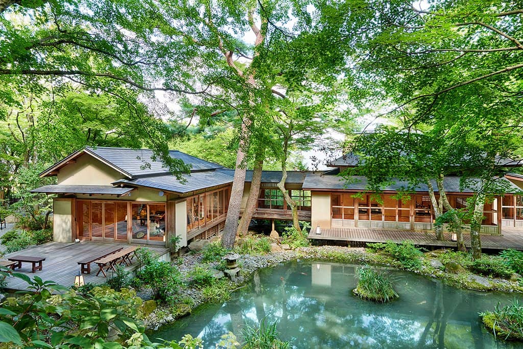 Outdoor Footbath (Ashi-yu)