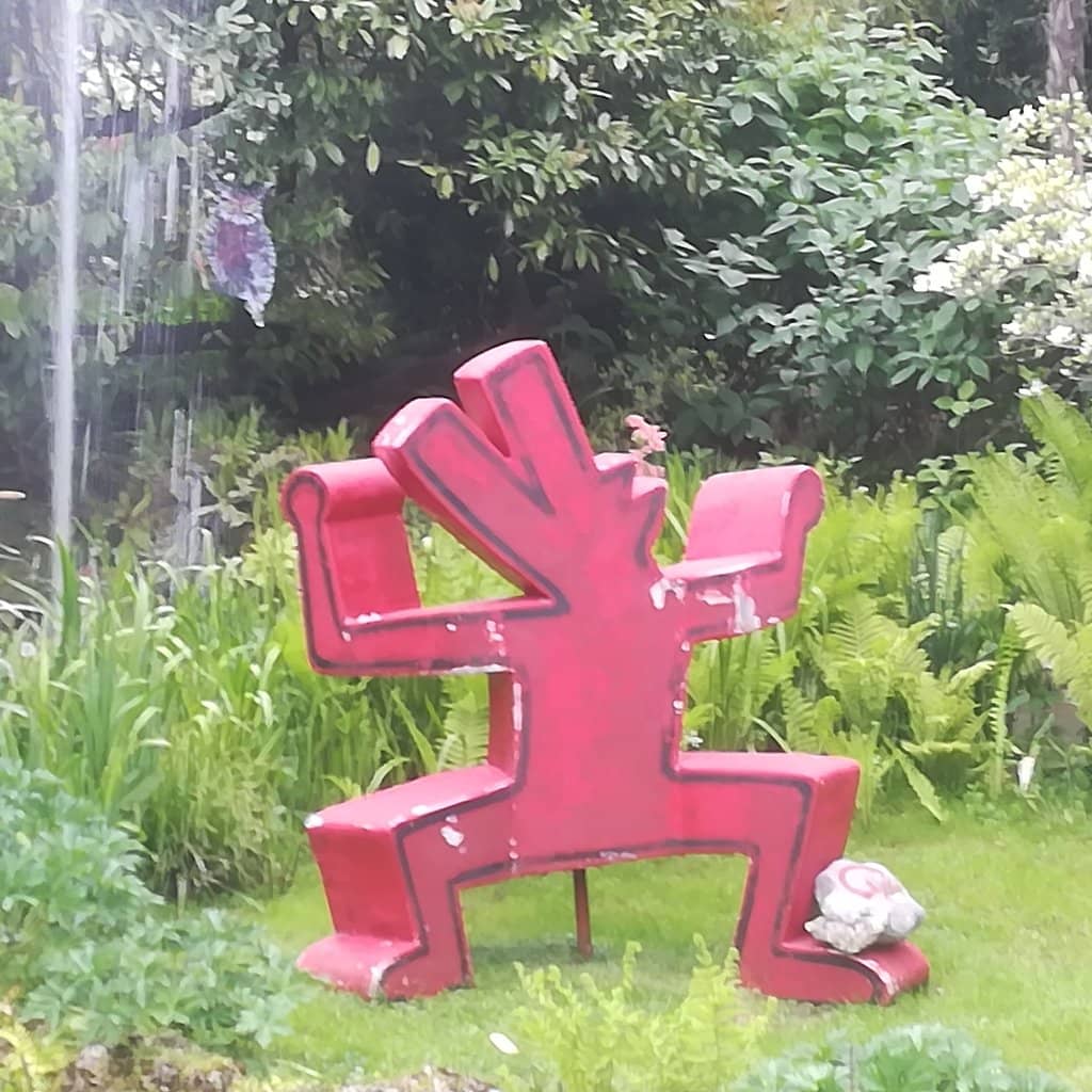 Artistic Sculptures & Installations