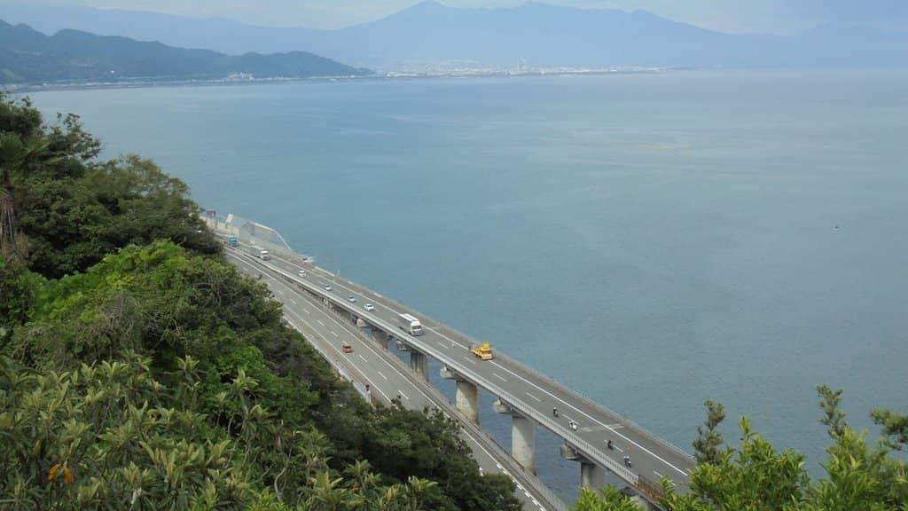 Hiroshige's Iconic View