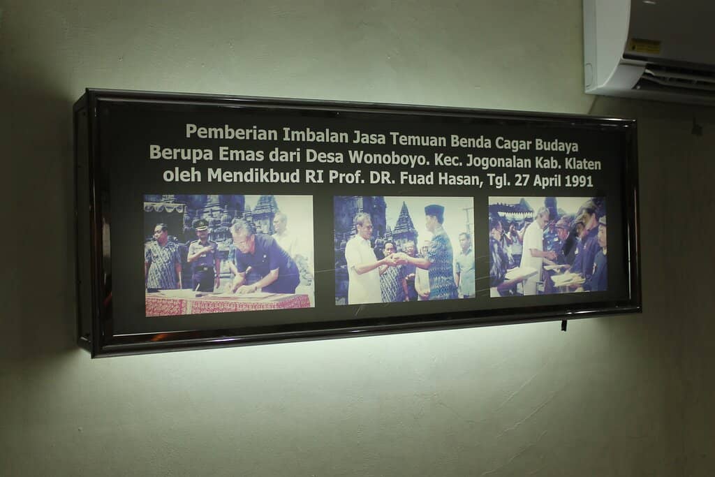 Central Javanese Art & Artifacts
