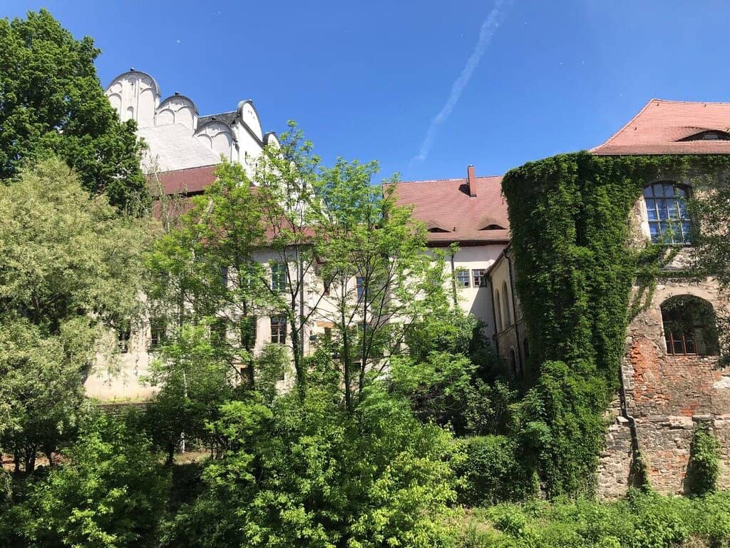 Baroque Costume Station