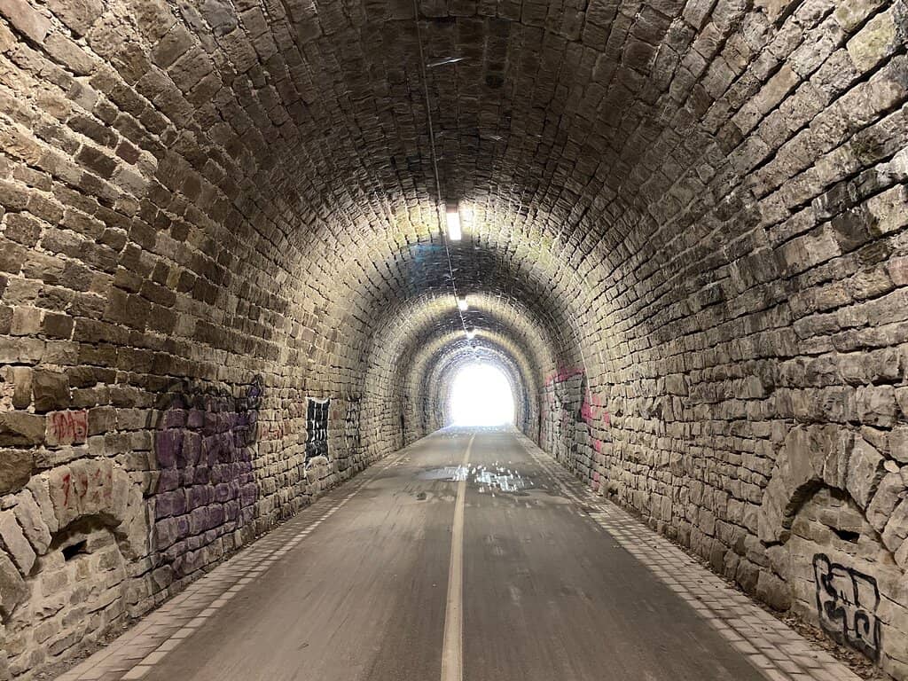 Tunnel Art & Illumination