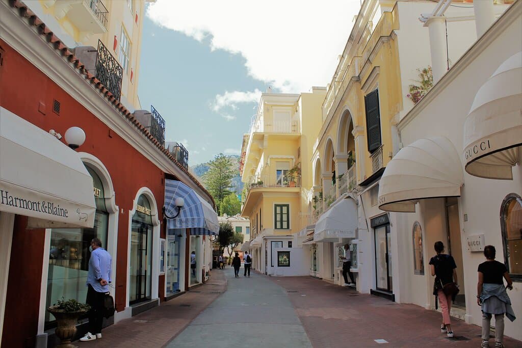 Via Camerelle