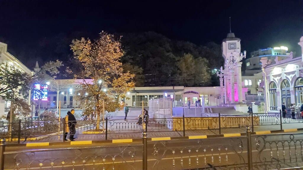 Железнодорожный вокзал города Кисловодска