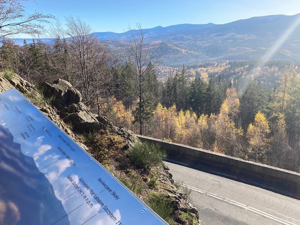 Ciekawe jak tu się jeździ w zimie ....