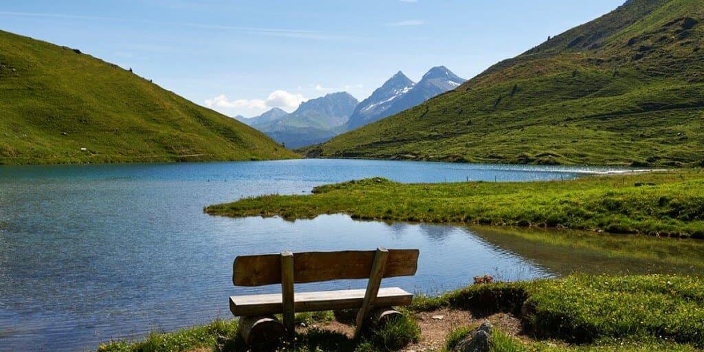 Schwellisee à Arosa (canton des Grisons)