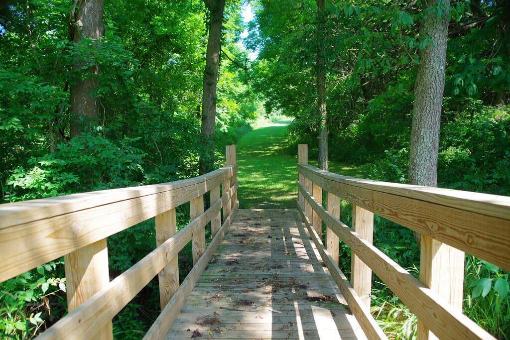 Bridge to hiking path