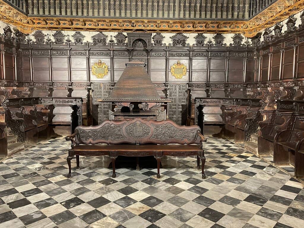 Puerta del Sol Facade