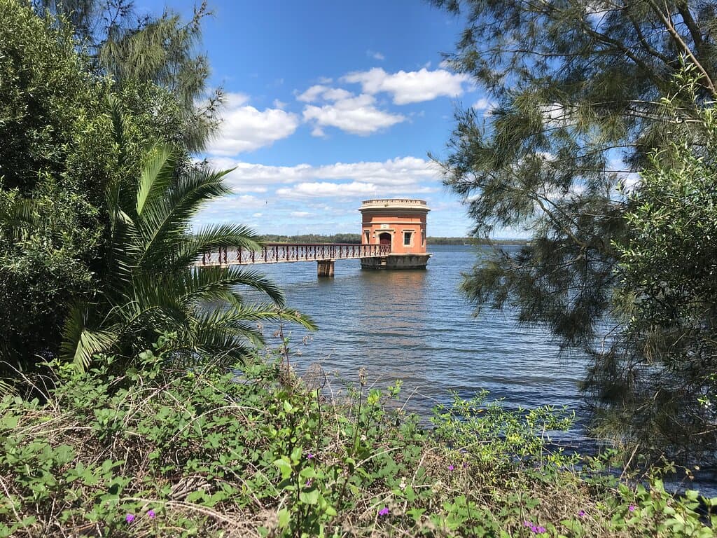 The submerged tower