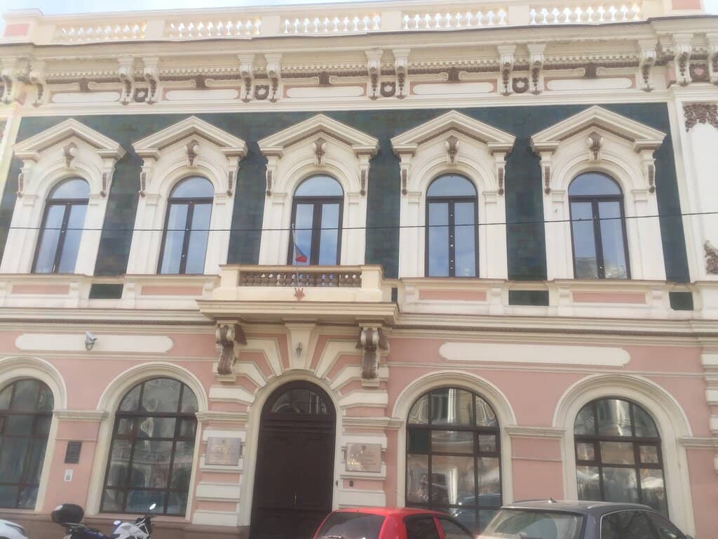 Kremlin Views