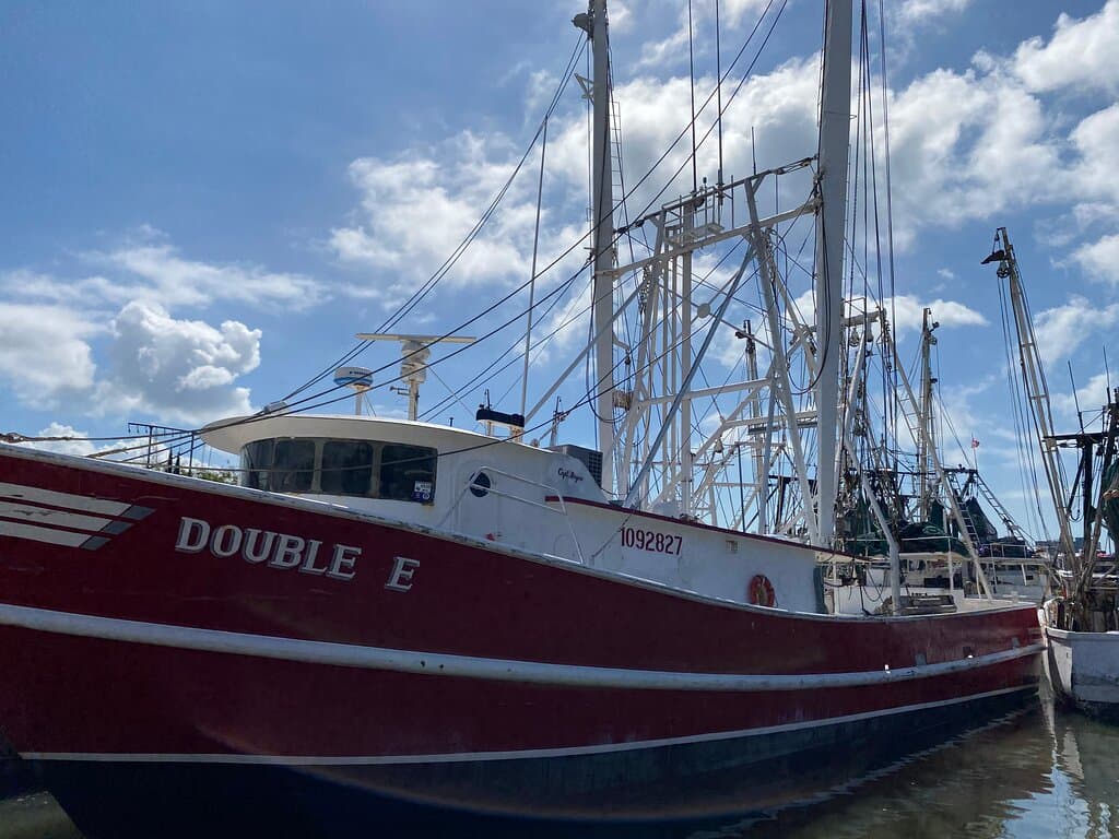 100 ft. Shrimp Boat