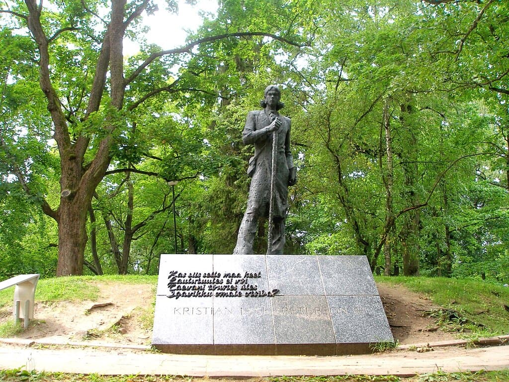 Monument to Kristjan Jaak Peterson
Photo: R. Pindus