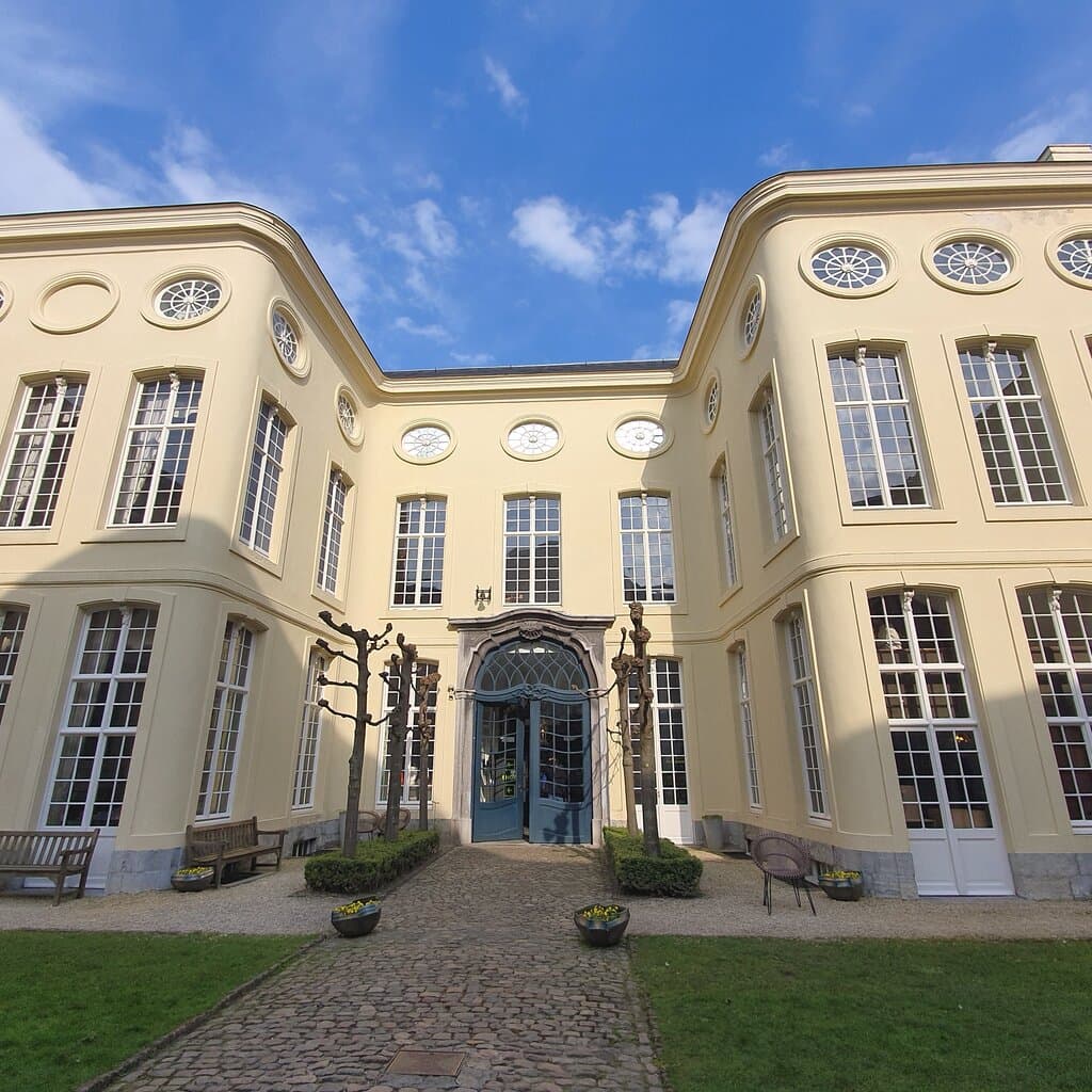 Binnenhof van het Design Museum in Gent