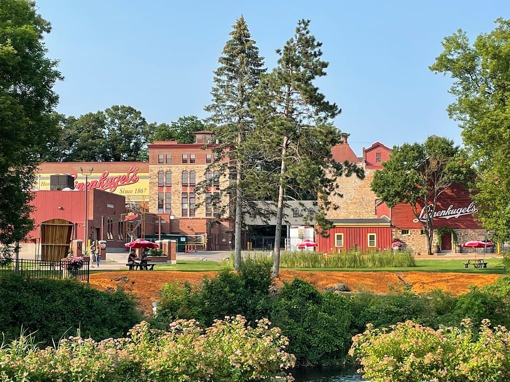 Leinenkugel's Leinie Lodge & Brewery
