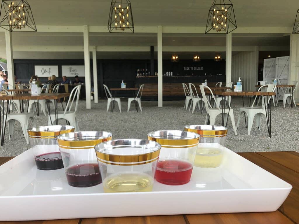 Smitten Sparkling Wine