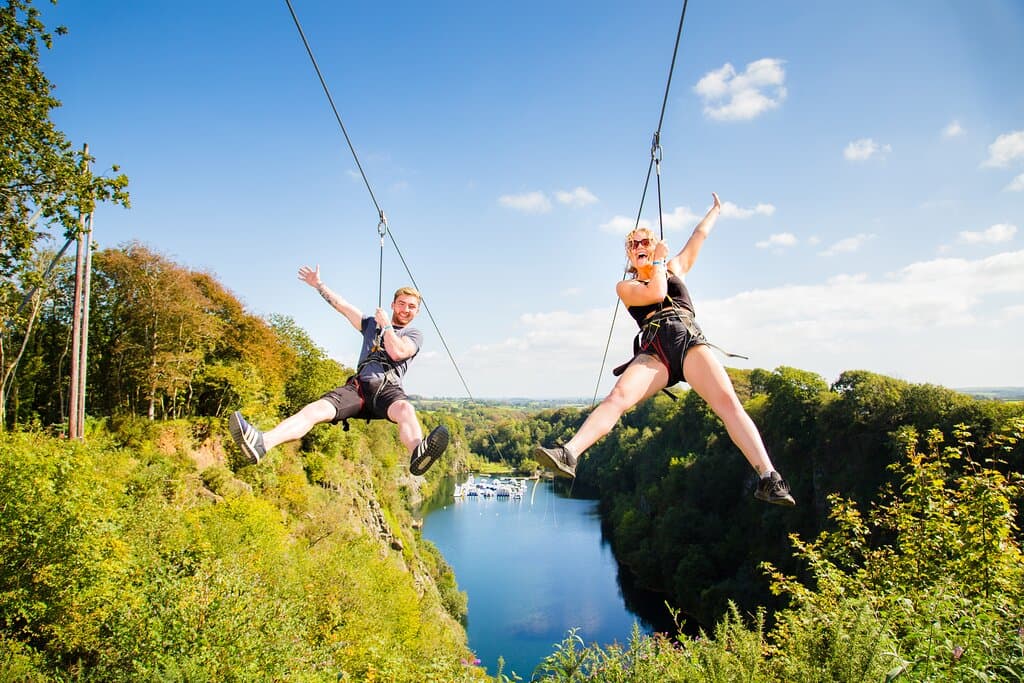 THE ZIP
Promotional photoshoot. Ryan Hallet 2019.