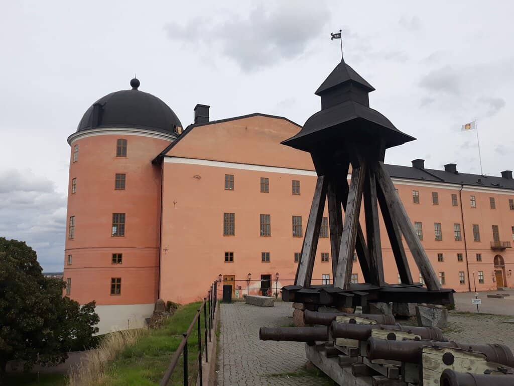 The Resilient Gunilla Bell