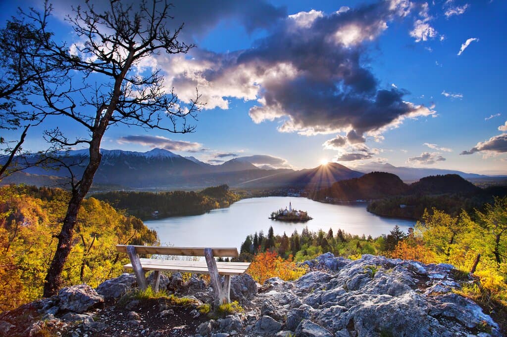 Lake Bled in autumn.
Photo: Jošt Gantar, www.bled.si