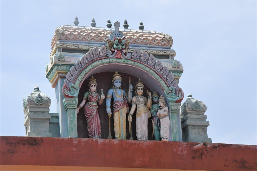 Unique honour for Vibeeshanan to be standing alongwith Hanuman