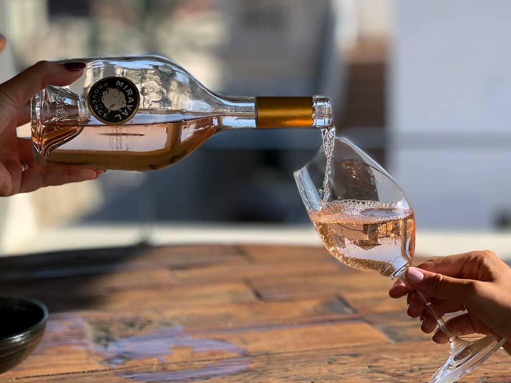 Oysters with Citrus and Spice