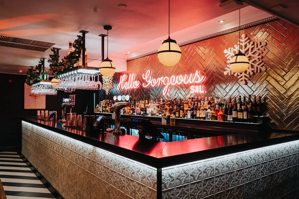 Vibrant & Stylish Atmosphere