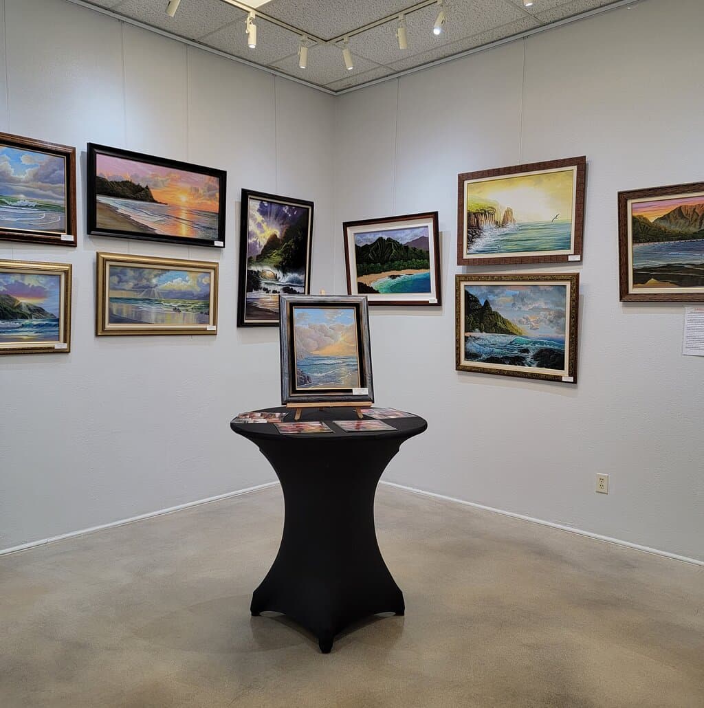 A beautiful exhibit of fine art with a different display of art every month. Artists work in their studios and teach classes. Potters work in the pottery facility and are able to have their work fired at this site. This is well worth a visit.