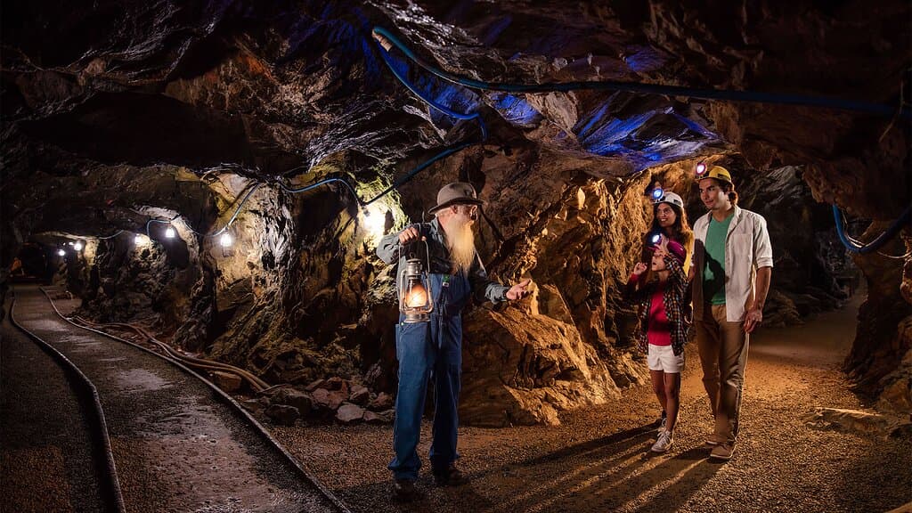 Underground Tour