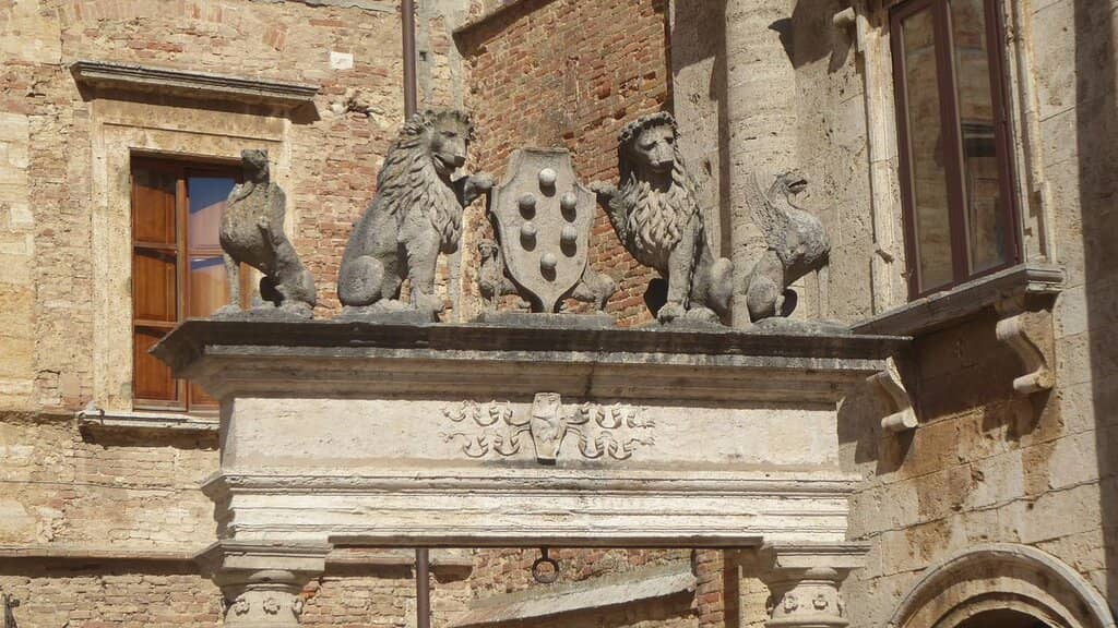 The Griffin and Lion Well
