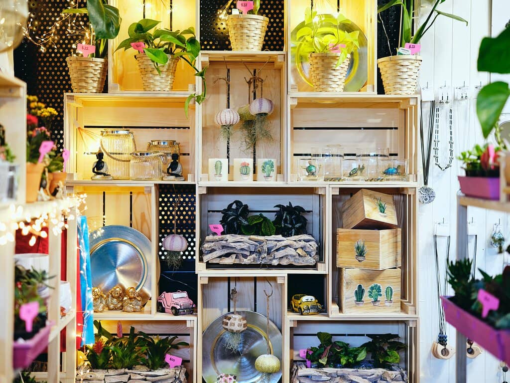 Artisan Crafts & Local Produce