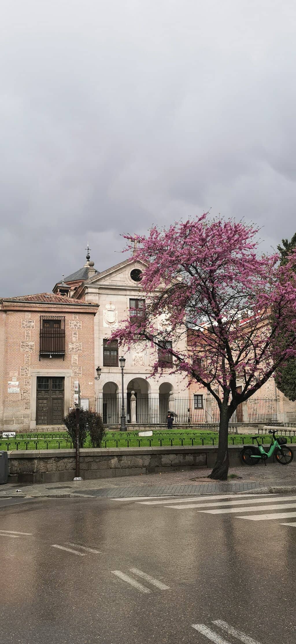 The Attached Church