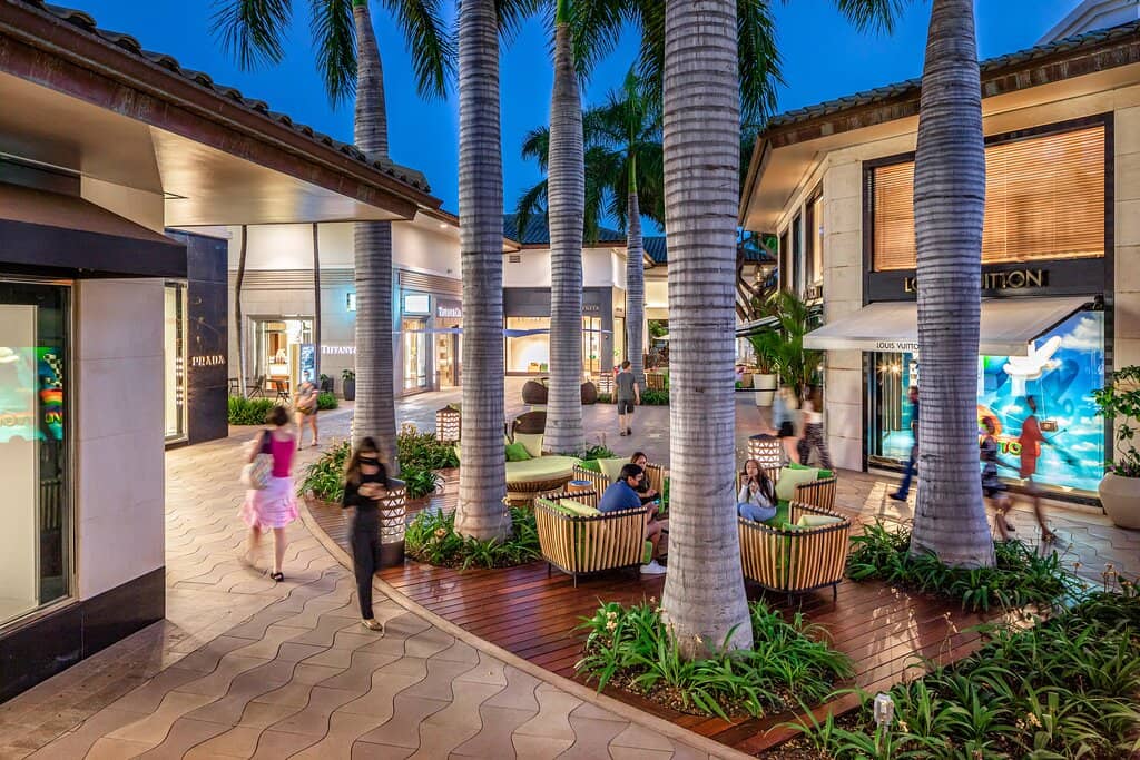 Tuesday Hula Shows