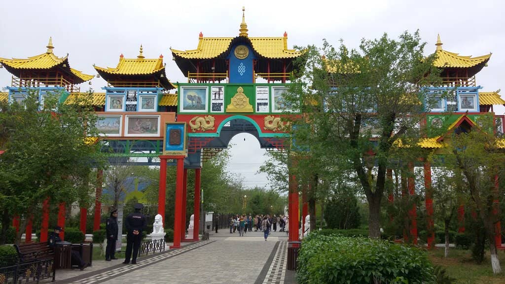 Buddha Statue and Sculptures