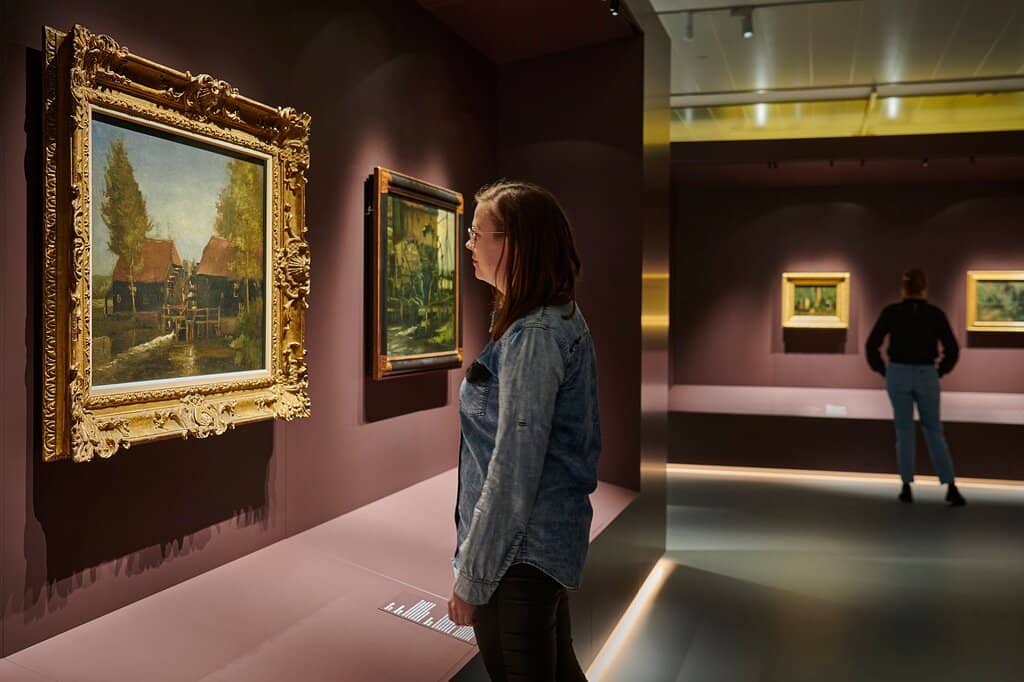 Modern & Contemporary Art