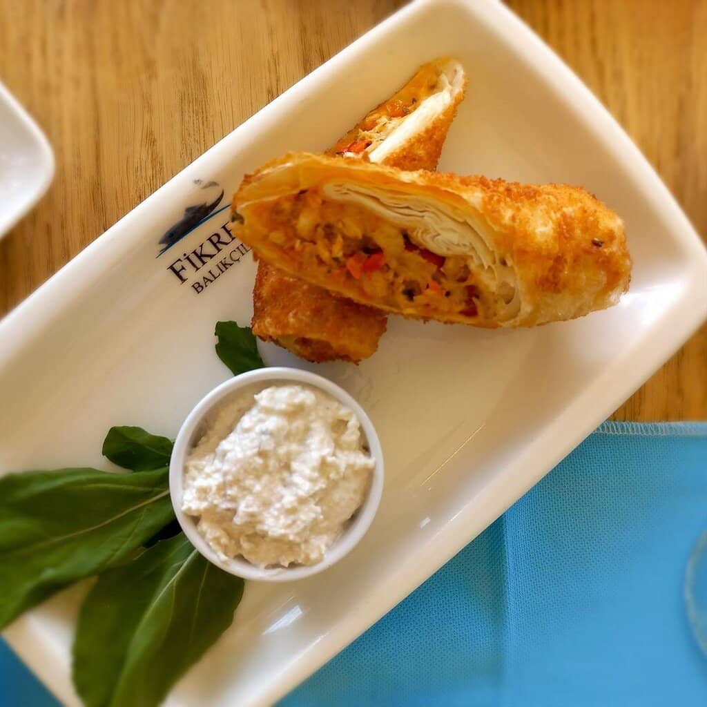 Diverse Appetizers & Salads