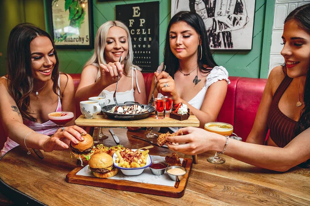 Lively Atmosphere & Fun