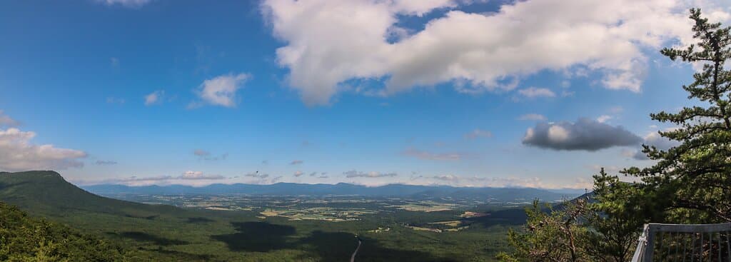 The Tower gave me a great chance to create a panoramic image.   It was a little crowded on the viewing platform but people are constantly going up and going down.  There are two fantastic views...this is one overlooking Seven Bends.