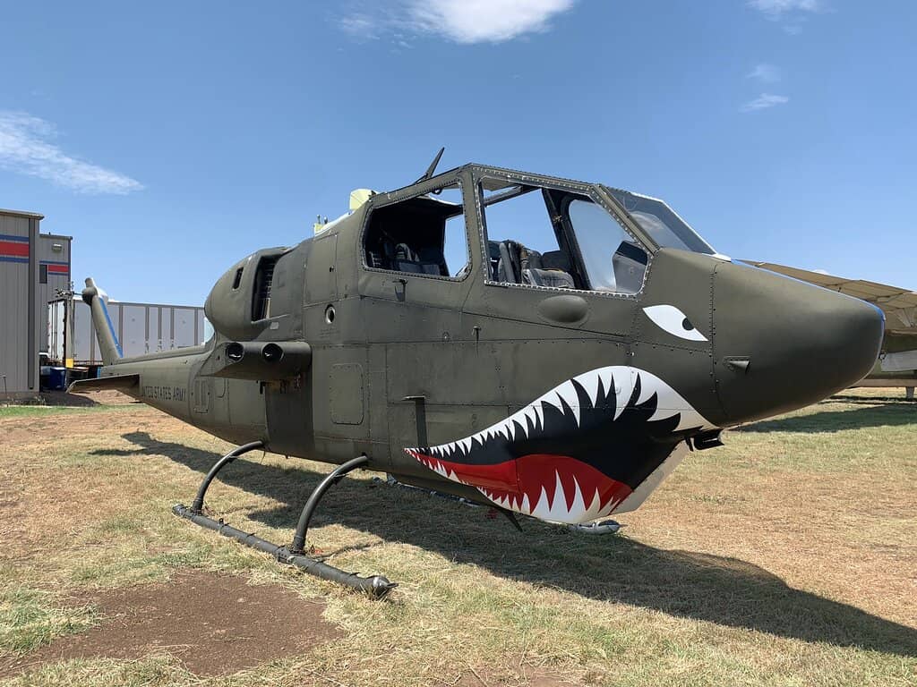 Outdoor Aircraft Displays