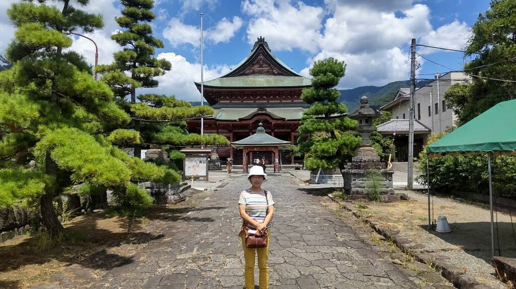 The Dragon's Hall Experience