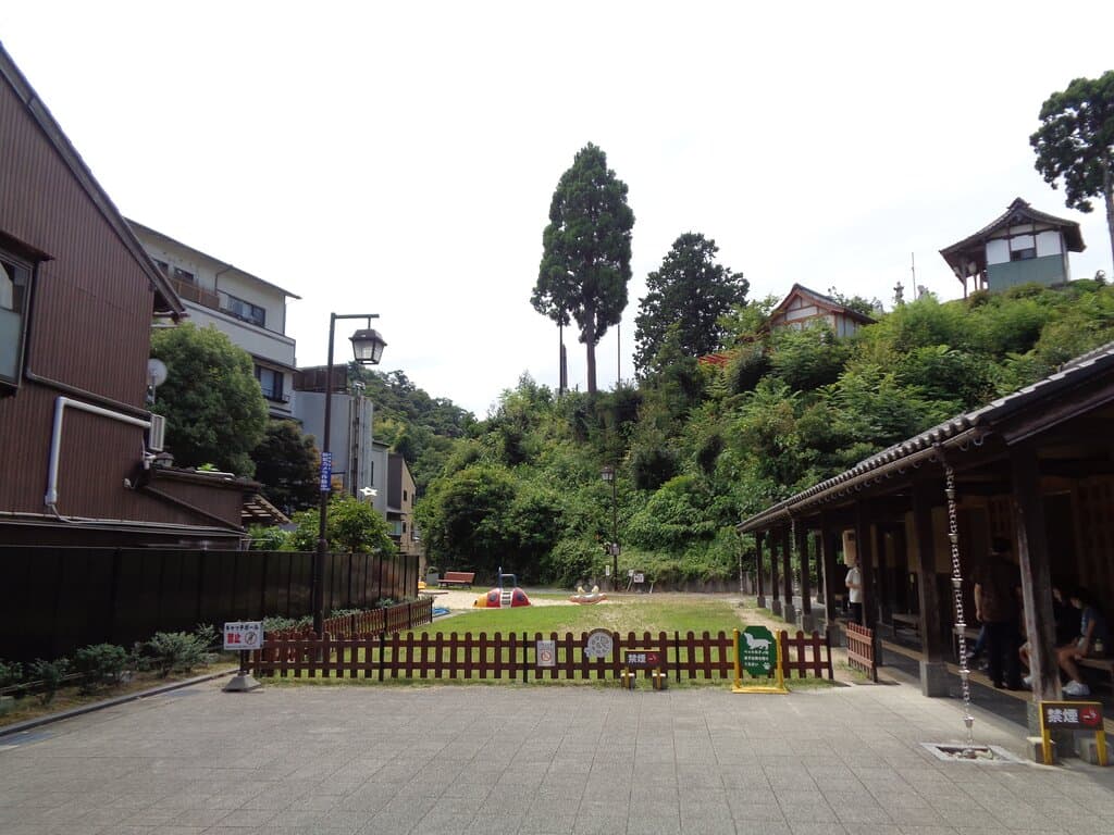 園内広場