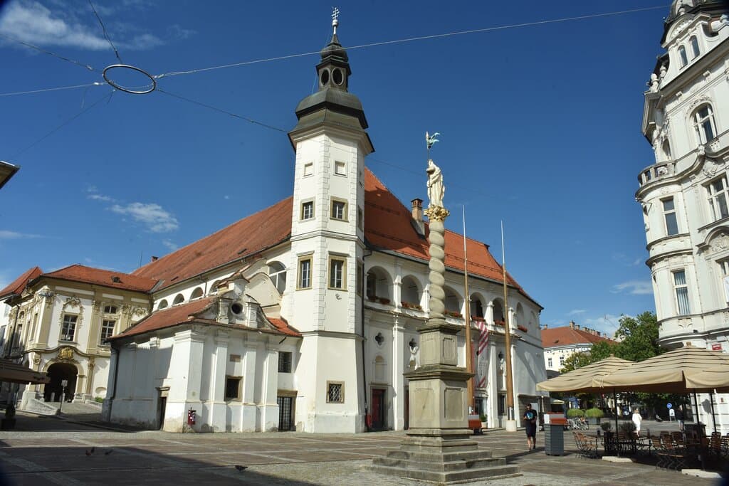 Esterno
