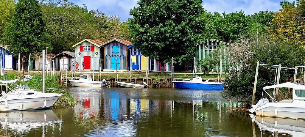 Port de Biganos Colored Huts